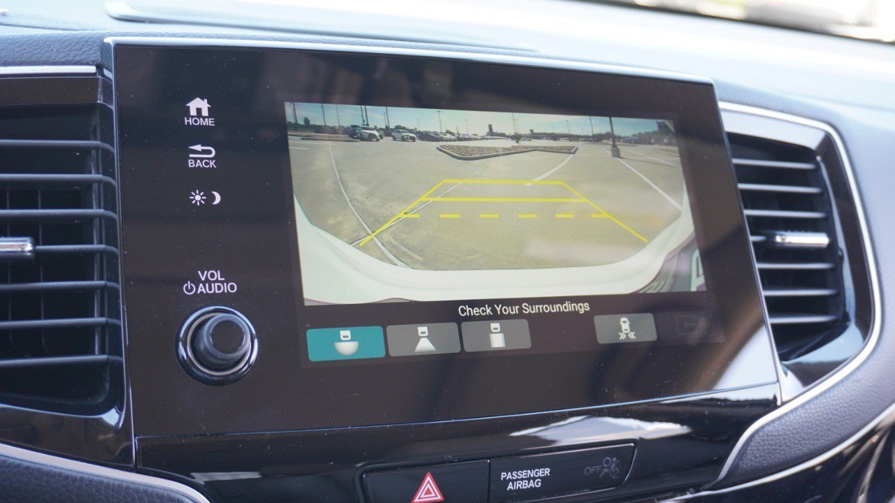 Used 2022 Honda Pilot Touring image 18