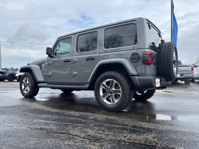 Used 2018 Jeep Wrangler Unlimited Sahara AWD/4WD image 5