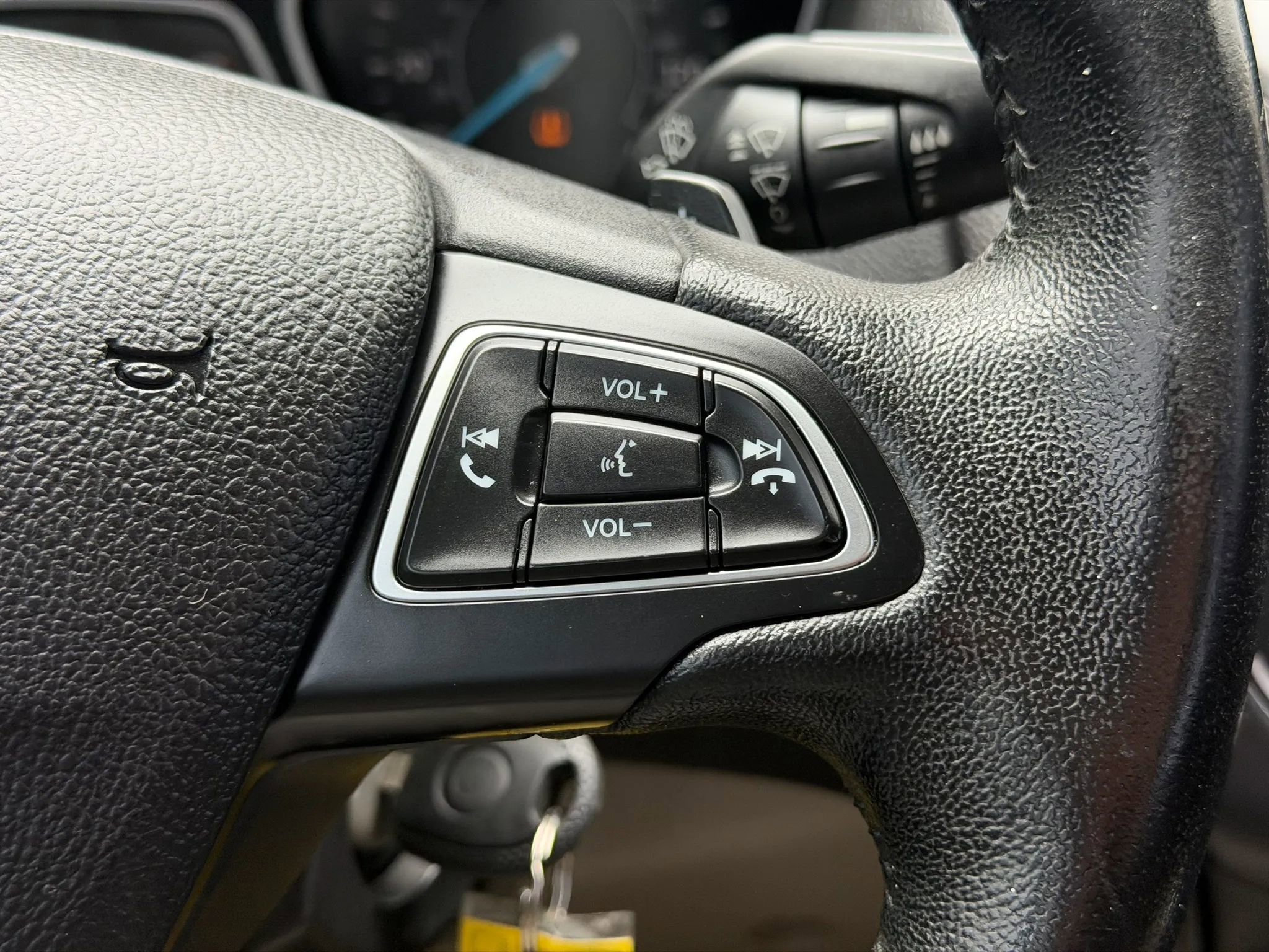 Used 2015 Ford Focus SE FWD image 25