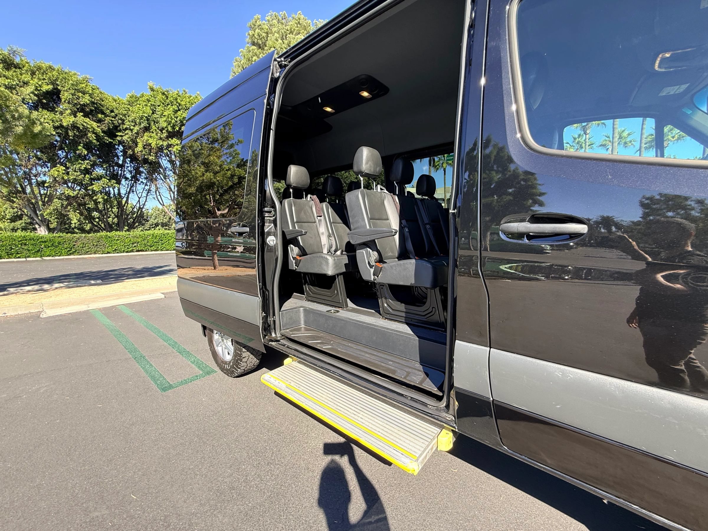 Used 2023 Mercedes-Benz Sprinter 2500 image 11