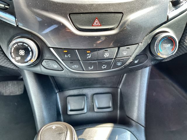 Used 2017 Chevrolet Cruze LT w/ Convenience Package FWD image 17
