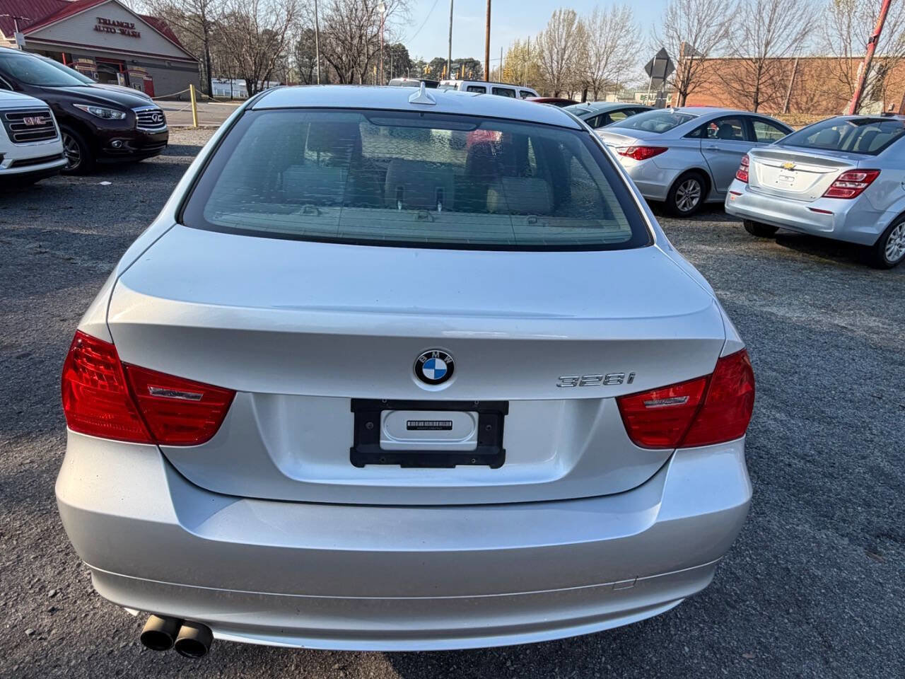 Used 2011 BMW 328i Sedan image 9