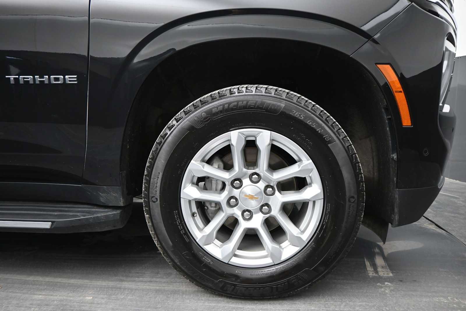 Used 2025 Chevrolet Tahoe LT AWD/4WD image 10