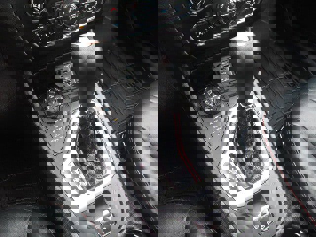 Used 2014 Jeep Cherokee Trailhawk w/ Technology Group image 18