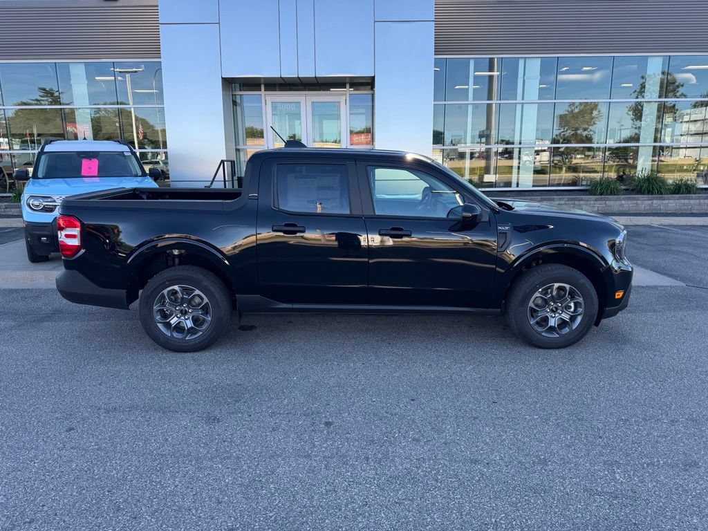 New 2026 Ford Maverick XLT w/ Equipment Group 301A AWD/4WD image 36