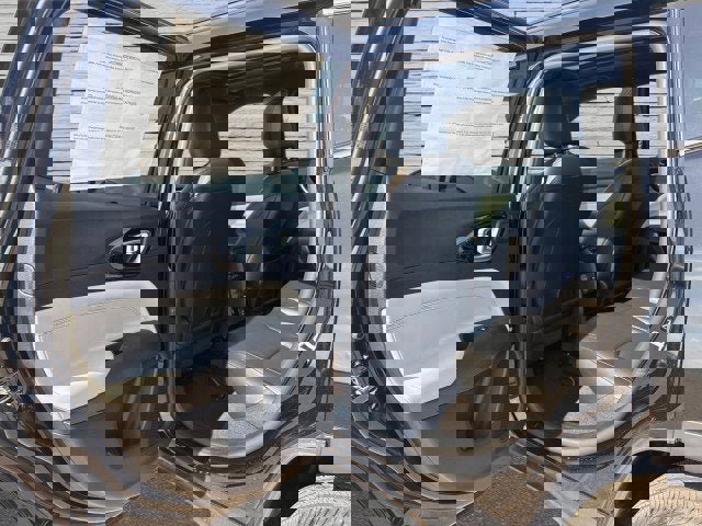 New 2025 Jeep Compass Limited w/ Sun & Sound Group image 19