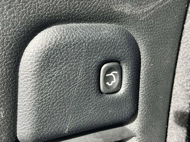 Used 2020 Dodge Durango R/T w/ Technology Group image 24