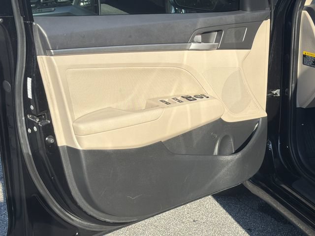 Used 2017 Hyundai Elantra Value Edition FWD image 12