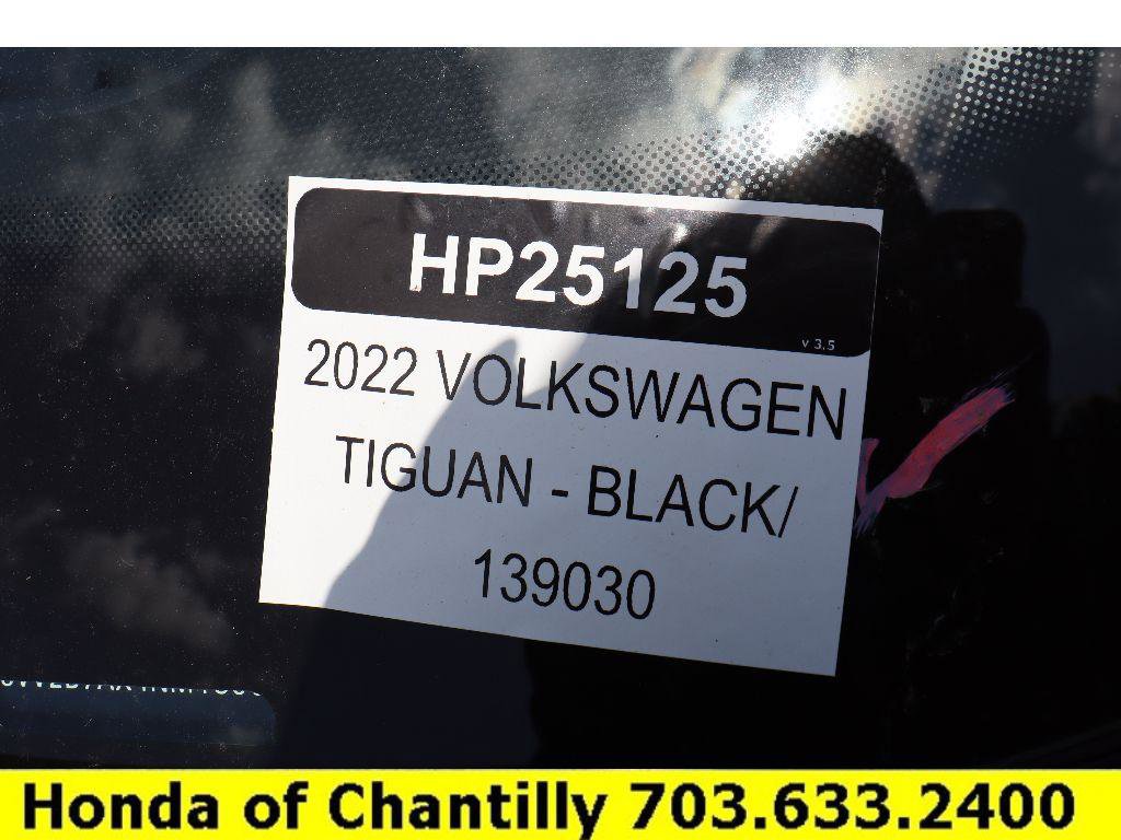 Used 2022 Volkswagen Tiguan SE image 34