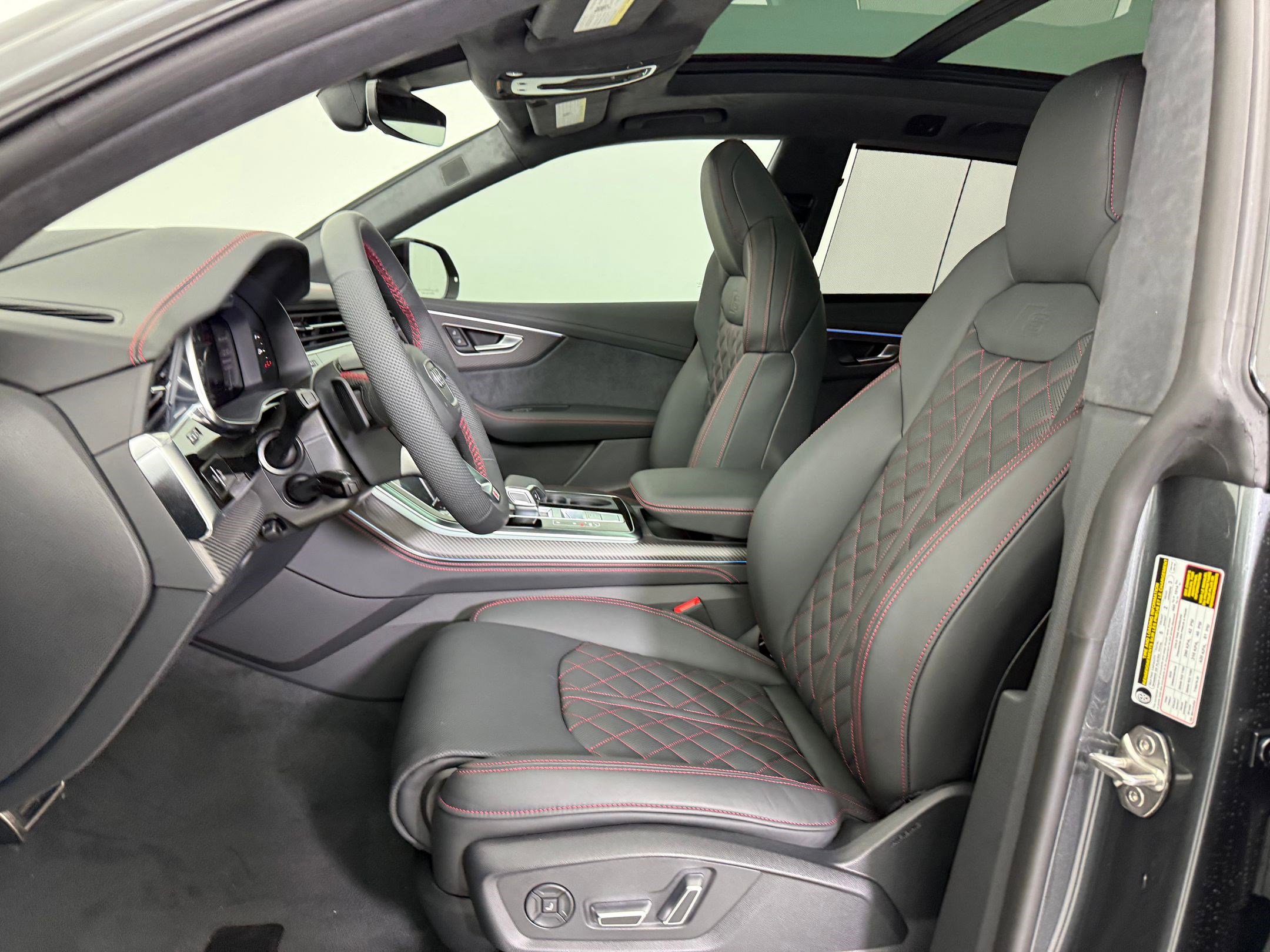 New 2026 Audi SQ8 Prestige image 5