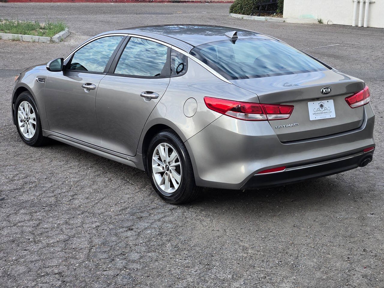 Used 2018 Kia Optima LX FWD image 11