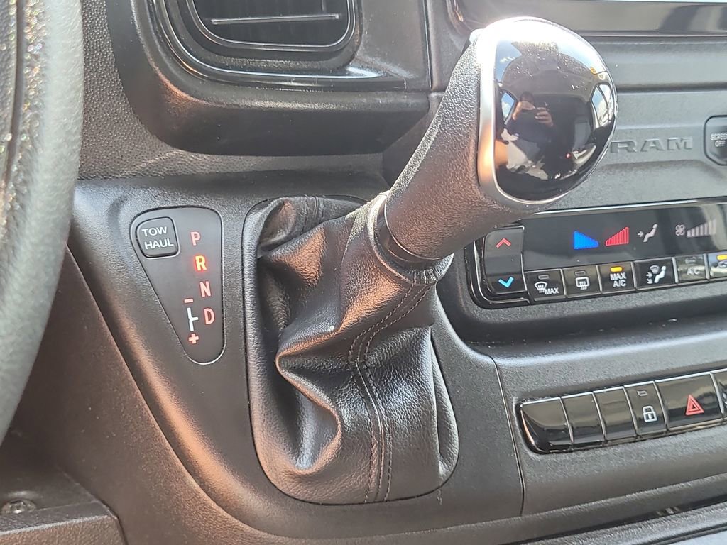 Used 2025 RAM ProMaster 2500 w/ Convenience Group FWD image 27