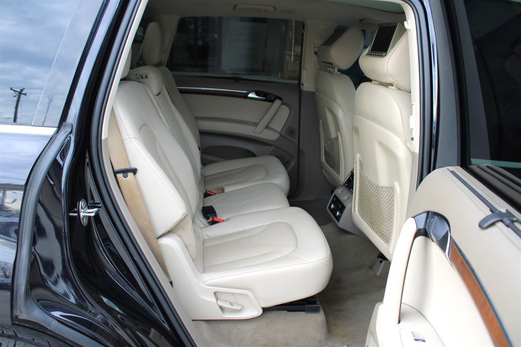Used 2013 Audi Q7 TDI Prestige w/ Prestige Pkg image 19
