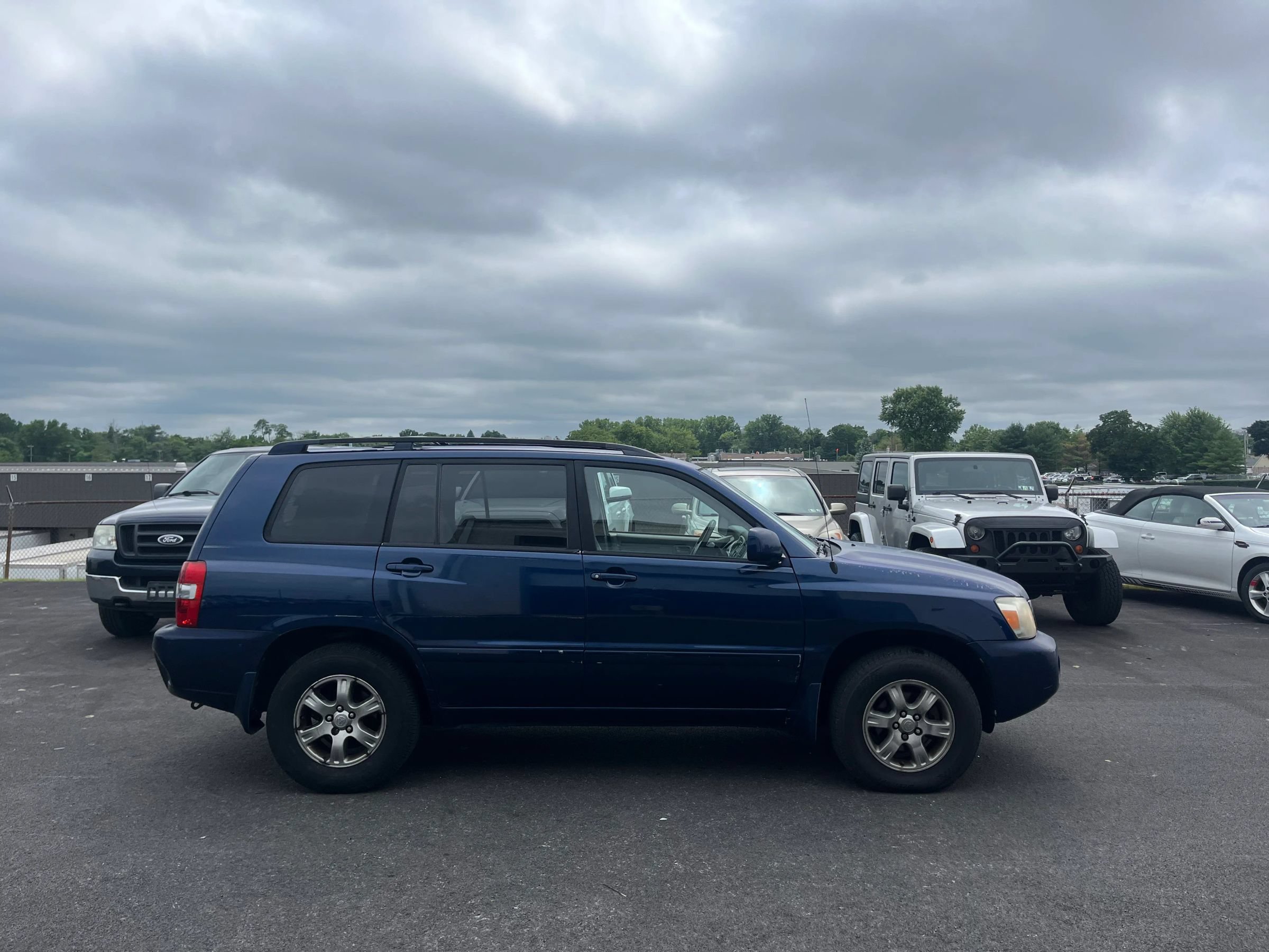 Used 2004 Toyota Highlander 4WD V6 image 25