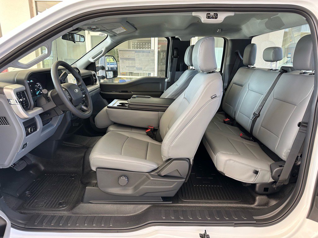 New 2026 Ford F250 XL image 25