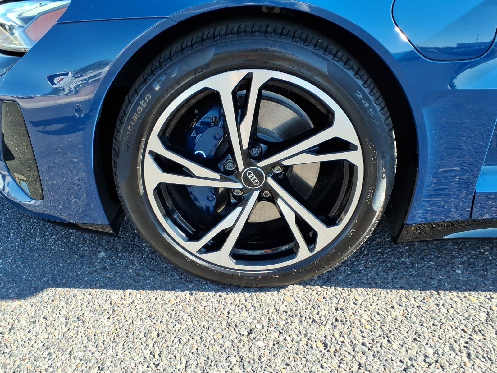 Used 2024 Audi e-tron GT Prestige w/ Prestige Package AWD/4WD image 9