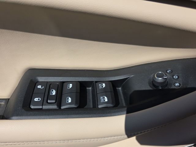 Used 2021 Jeep Grand Cherokee L Limited w/ Luxury Tech Group II image 46