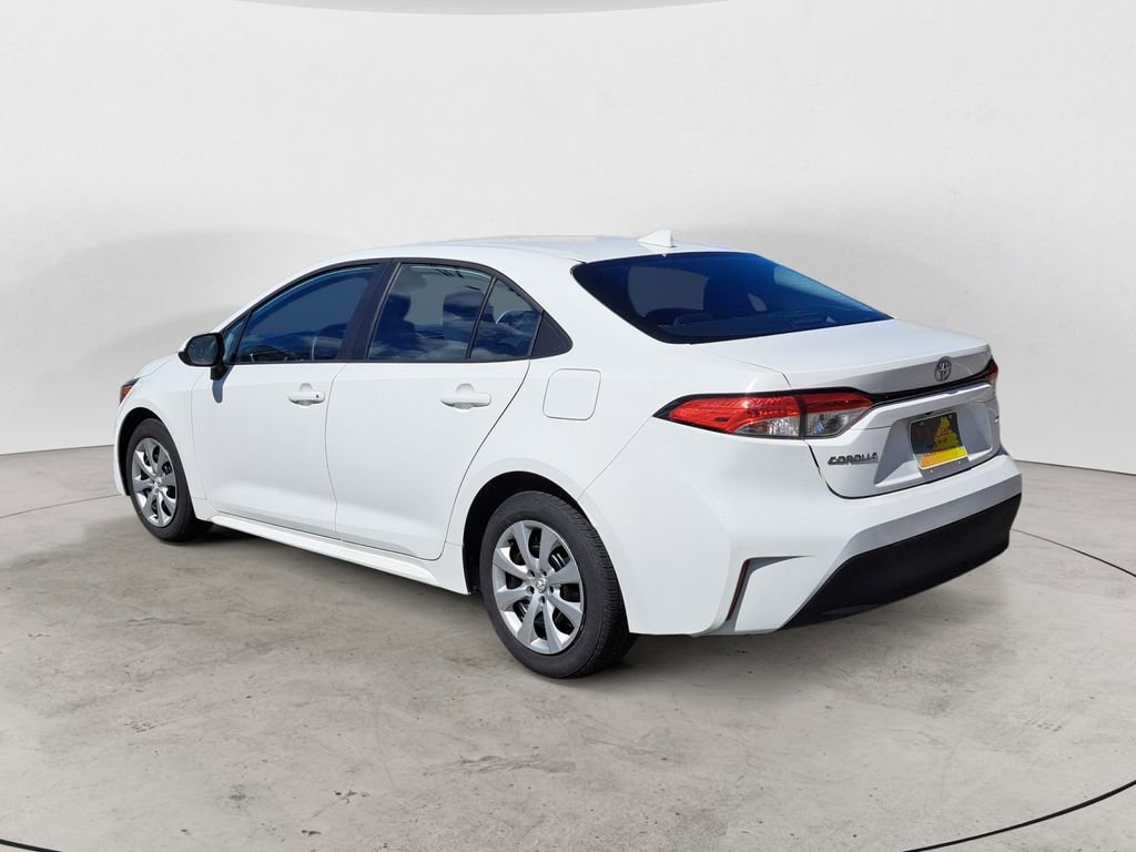 Used 2024 Toyota Corolla LE image 5