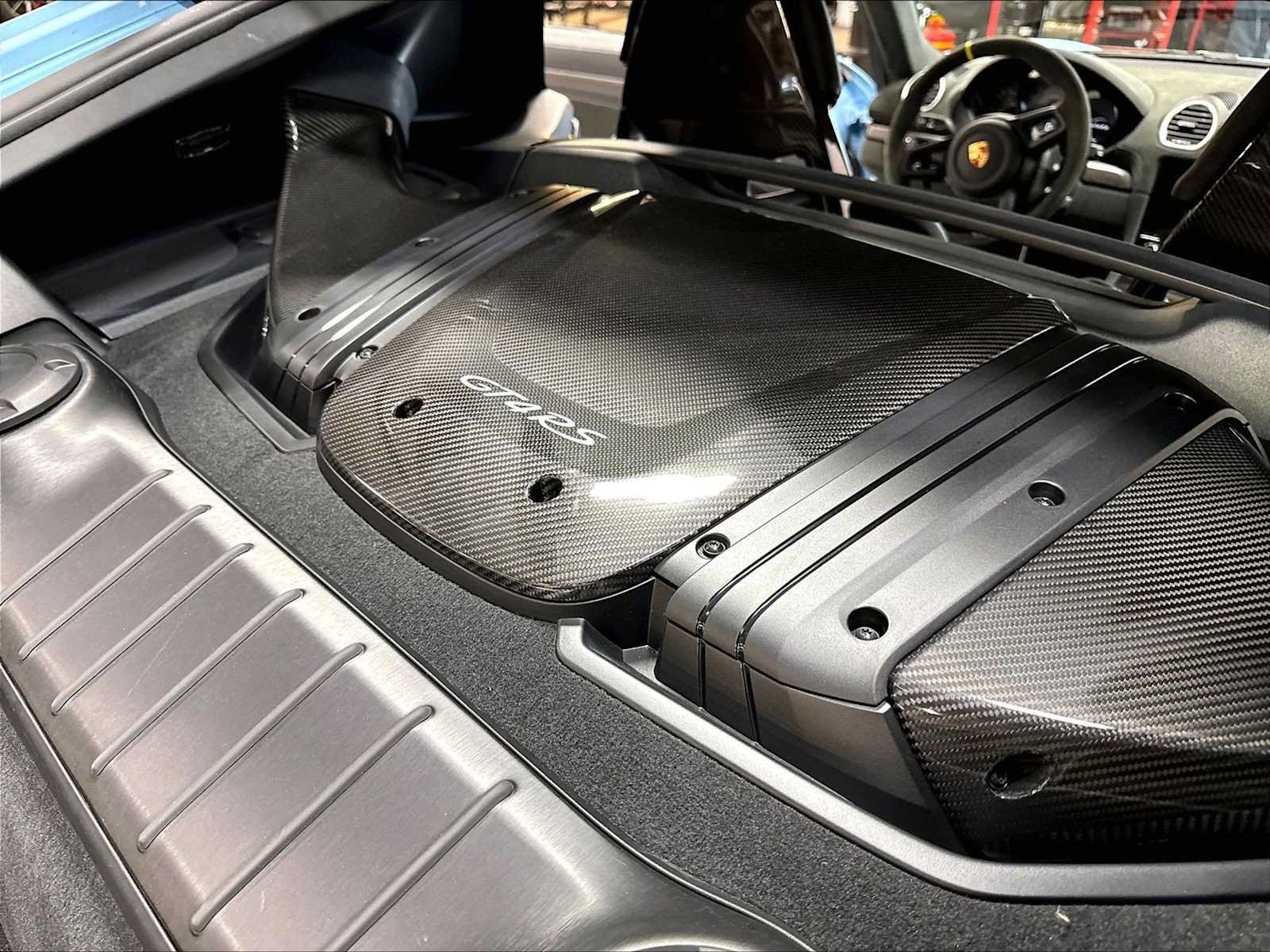 Used 2024 Porsche 718 Cayman GT4 RS RWD image 35