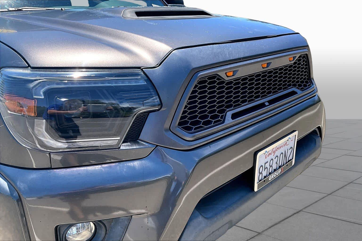 Used 2013 Toyota Tacoma PreRunner w/ TRD Sport Pkg RWD image 29
