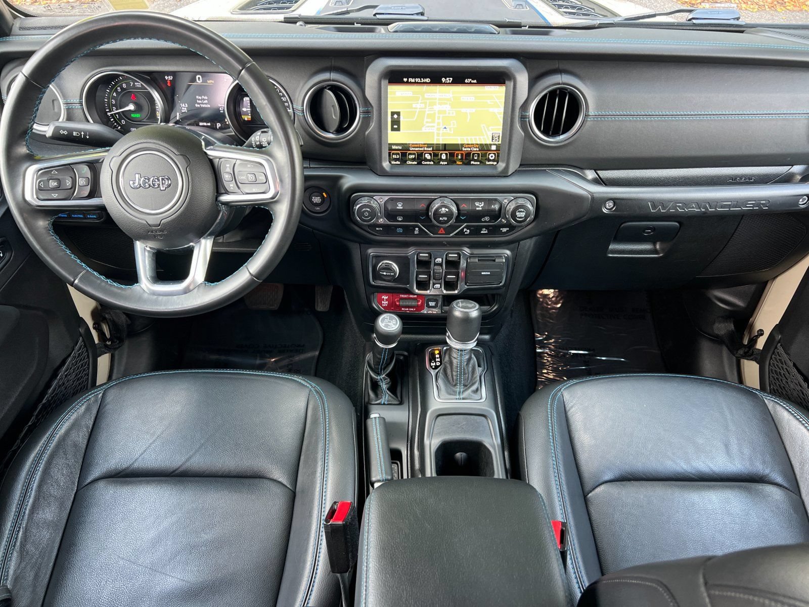 Used 2022 Jeep Wrangler Unlimited Rubicon 4xe w/ Safety Group AWD/4WD image 13