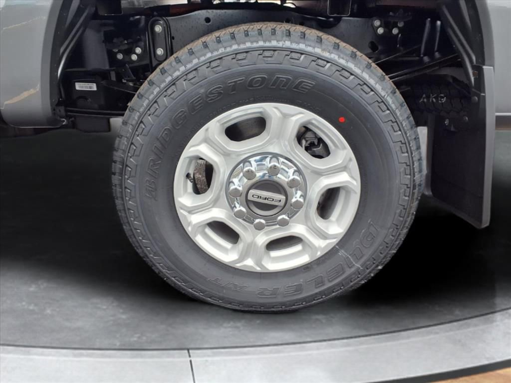 New 2026 Ford F250 XLT w/ Camper Package image 15