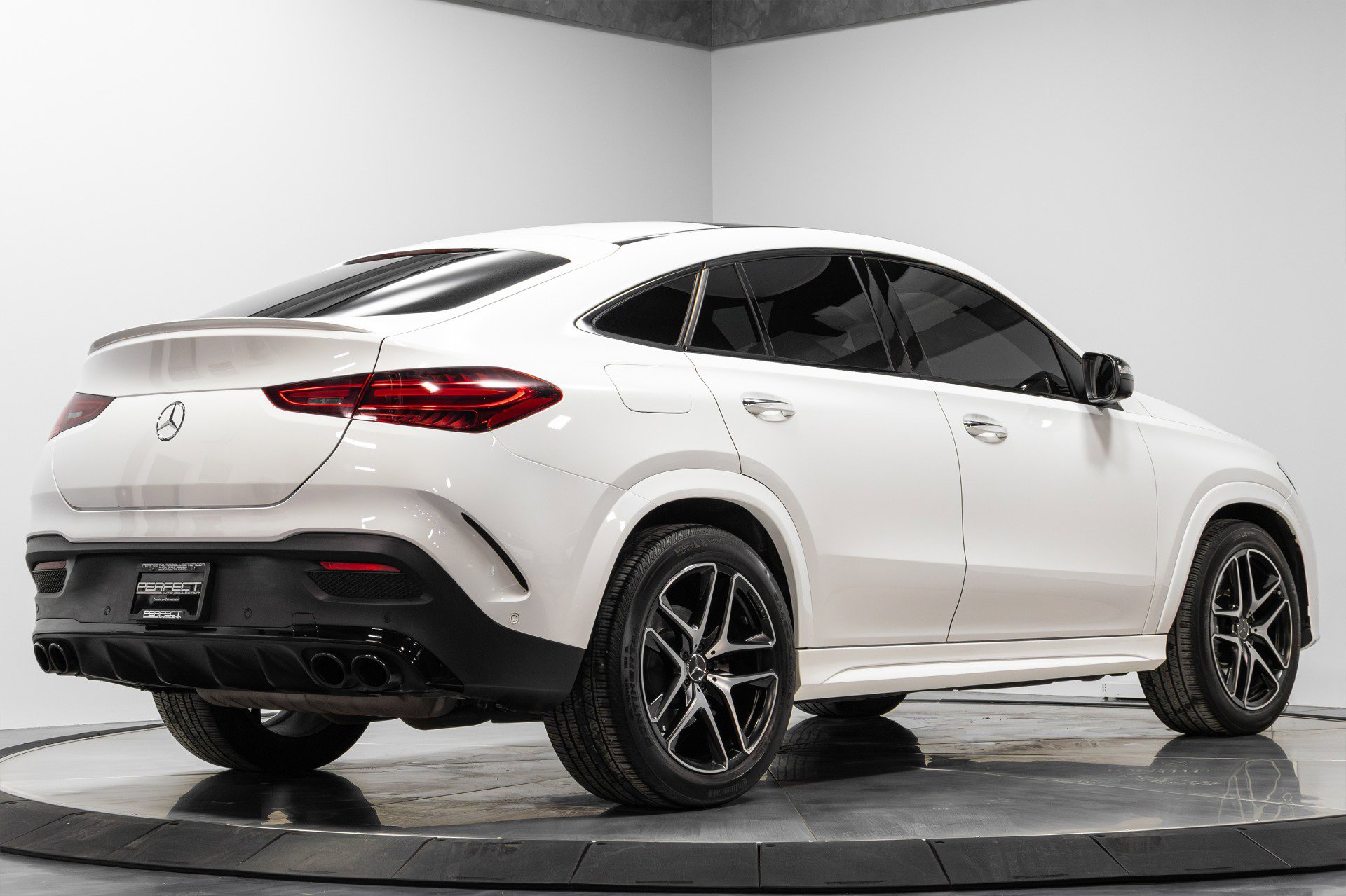 Used 2024 Mercedes-Benz GLE 53 AMG 4MATIC Coupe image 14