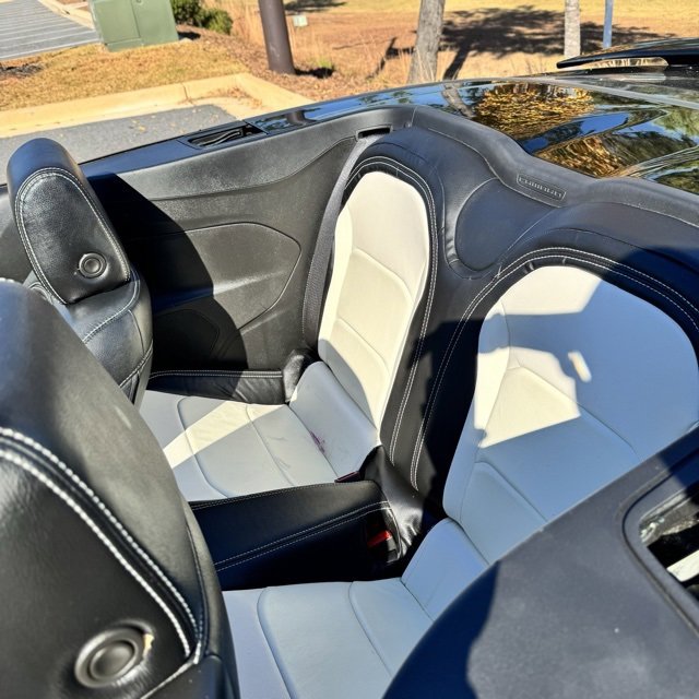 Used 2018 Chevrolet Camaro SS image 24