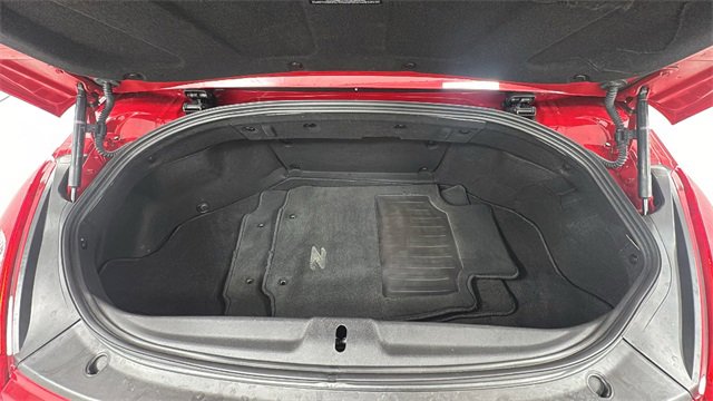 Used 2017 Nissan 370Z Touring image 13