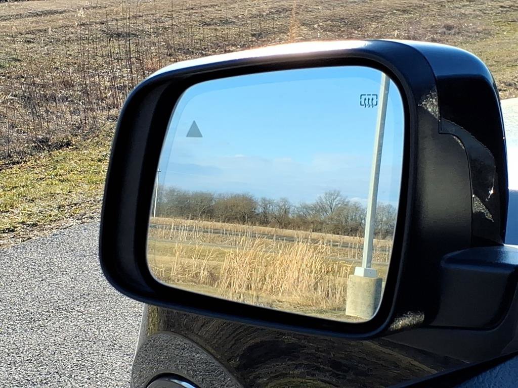 Used 2024 Dodge Durango GT image 22