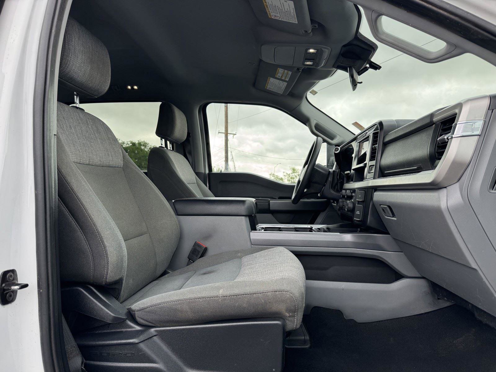 Used 2025 Ford F250 XLT w/ FX4 Off-Road Package image 35