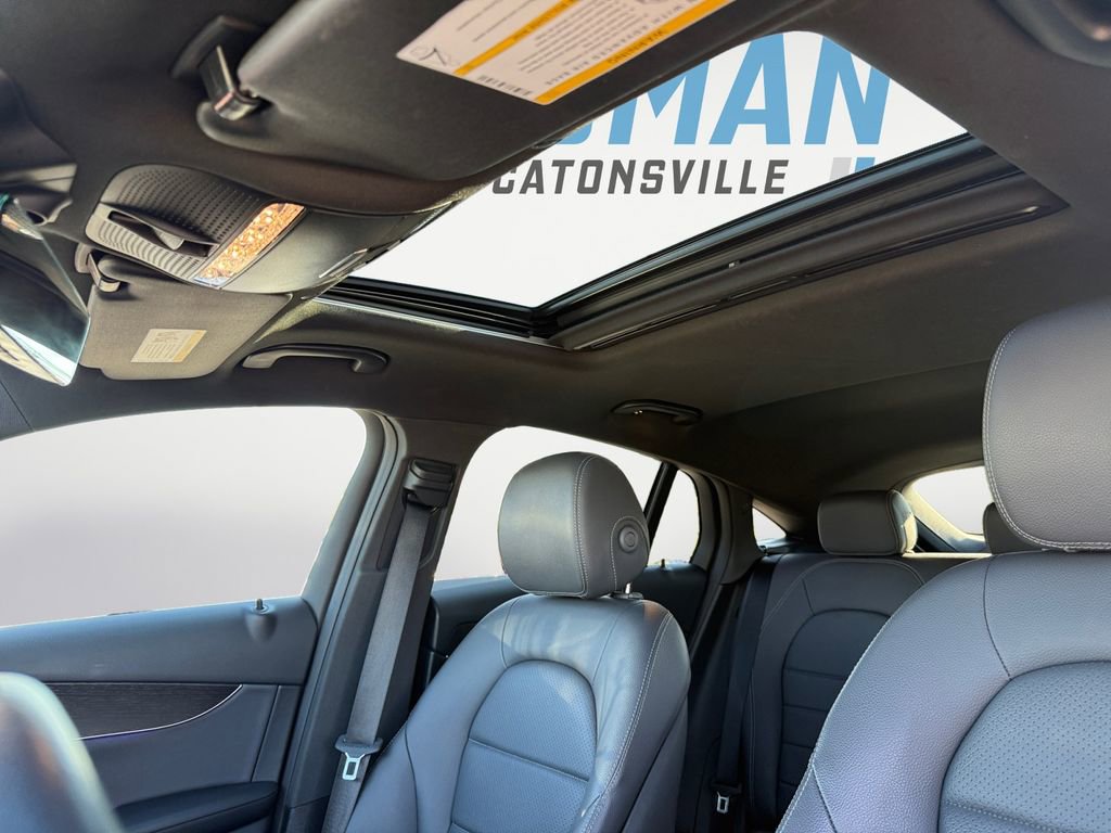 Used 2022 Mercedes-Benz GLC 300 4MATIC Coupe image 18