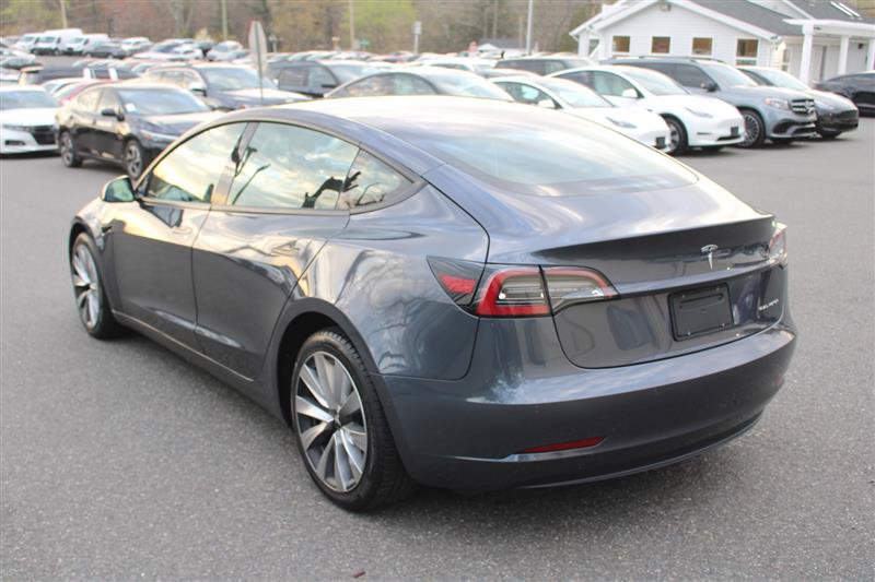 Used 2022 Tesla Model 3 Long Range AWD/4WD image 4