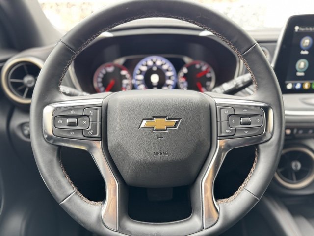 Used 2025 Chevrolet Blazer Premier w/ Driver Confidence II Package image 22