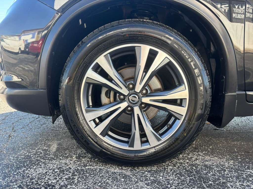 Used 2018 Nissan Rogue SL image 8