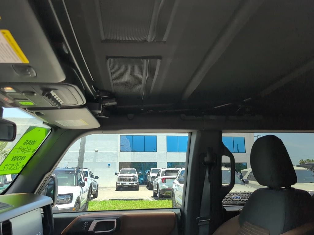 Used 2022 Ford Bronco Outer Banks AWD/4WD image 10