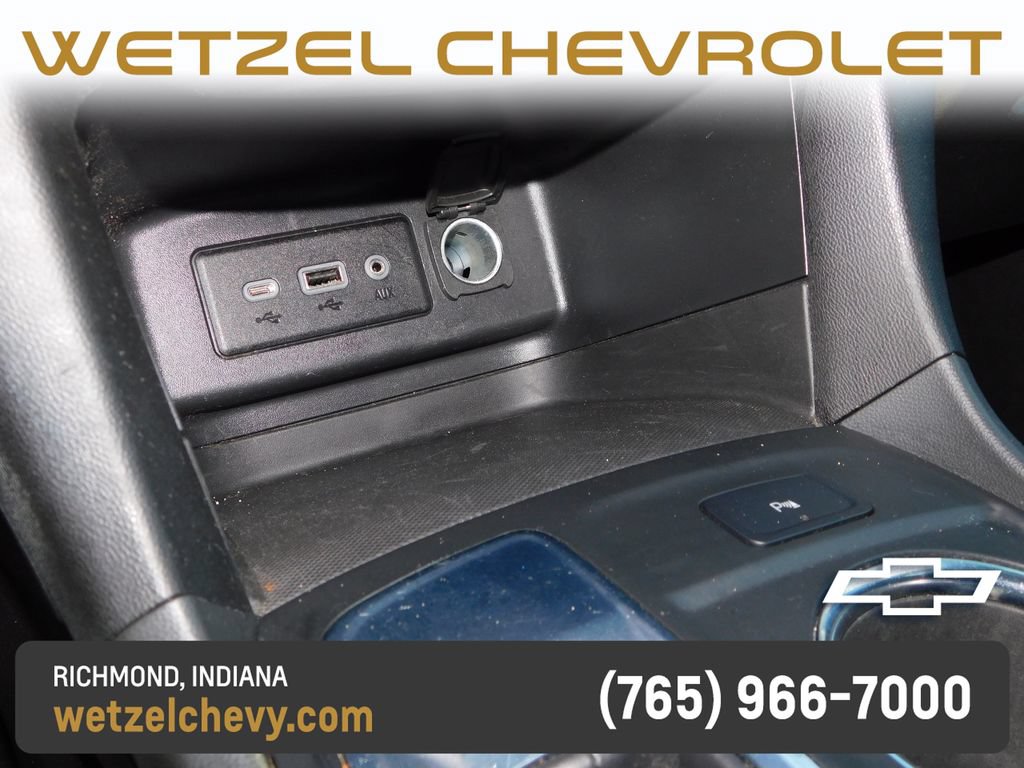 Certified 2023 Chevrolet Equinox LT FWD image 35
