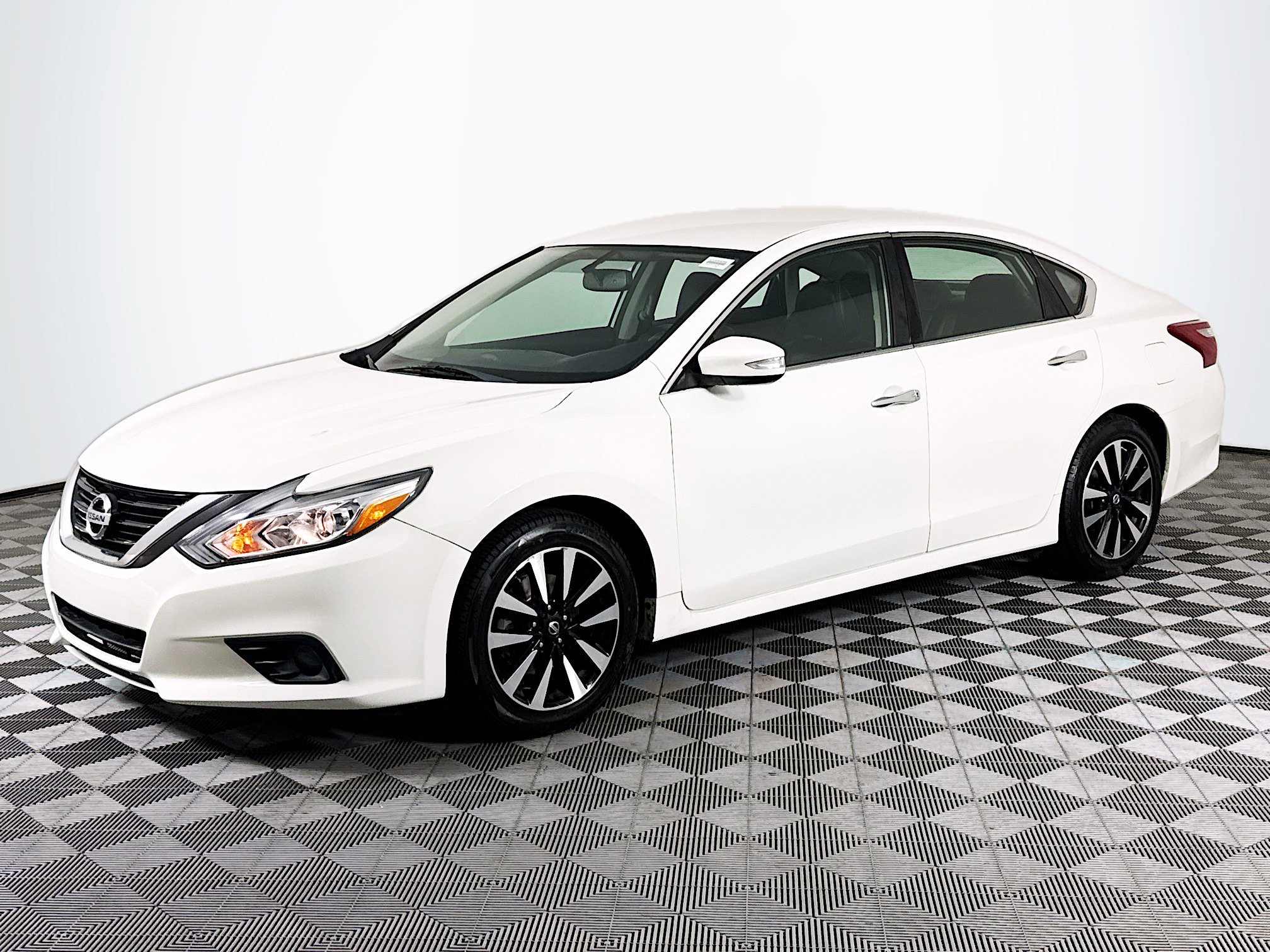 Used 2018 Nissan Altima 2.5 SL image 4