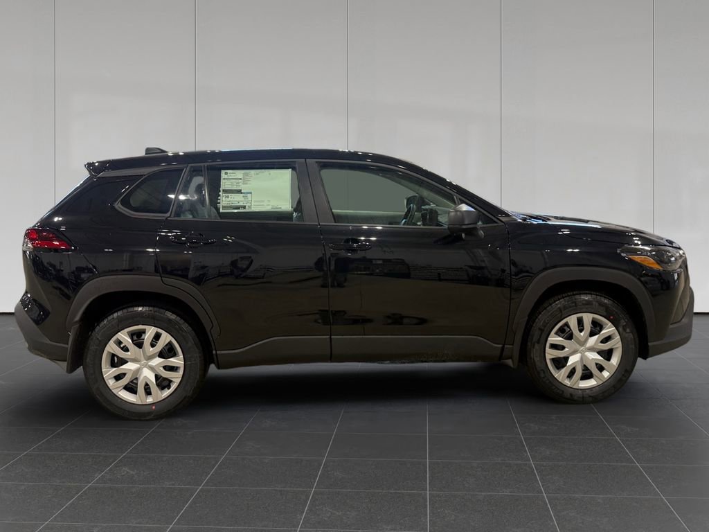 Used 2026 Toyota Corolla Cross L image 31
