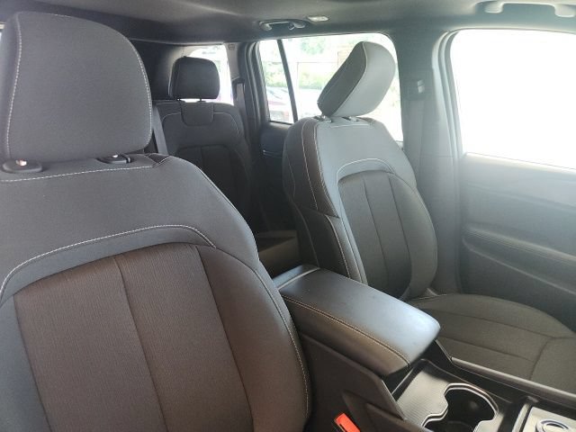 Certified 2024 Jeep Grand Cherokee Laredo X RWD image 22