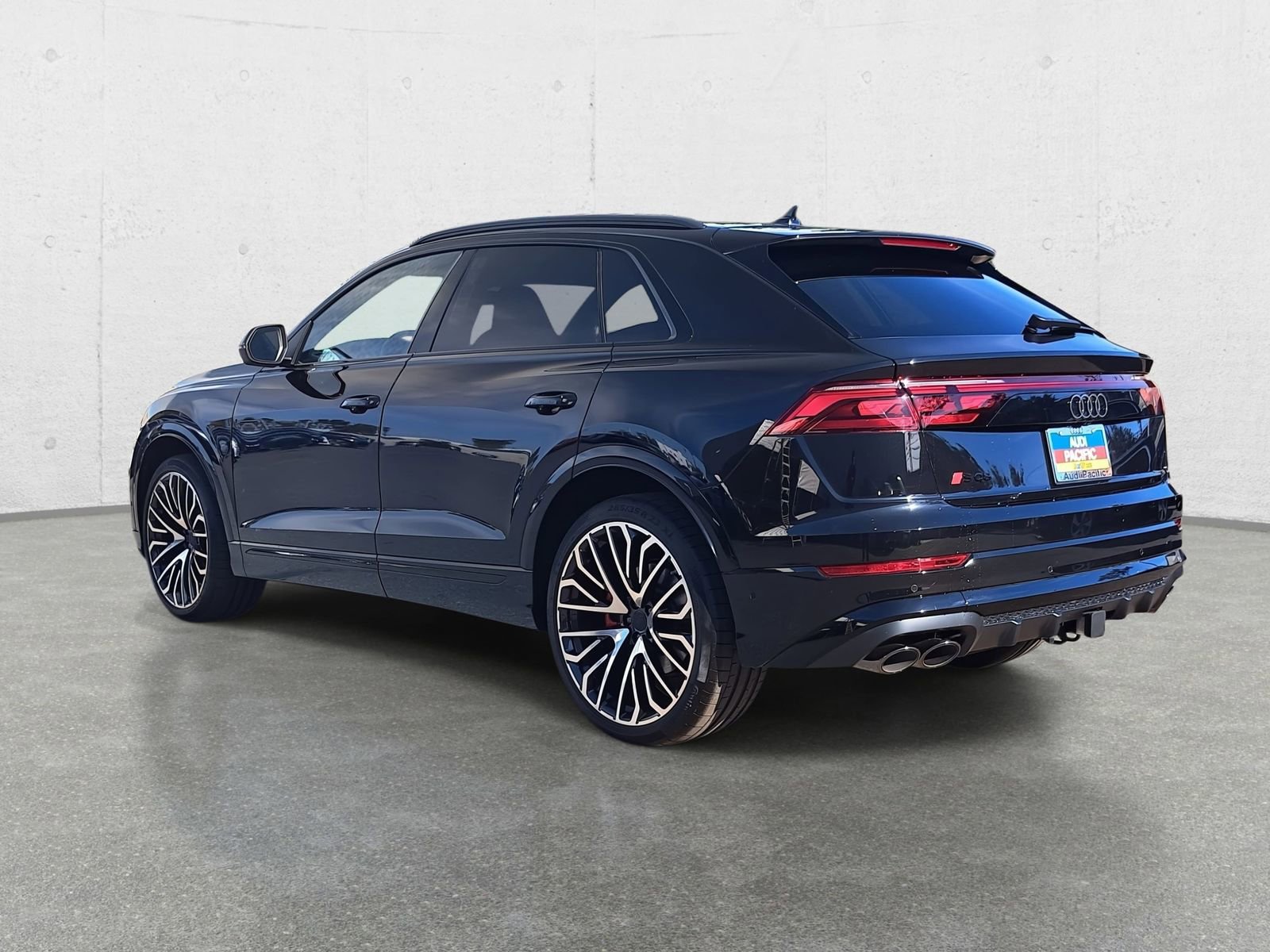 New 2026 Audi SQ8 Prestige image 7