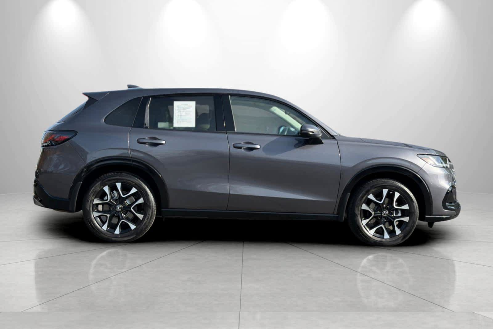 Used 2026 Honda HR-V EX-L image 8