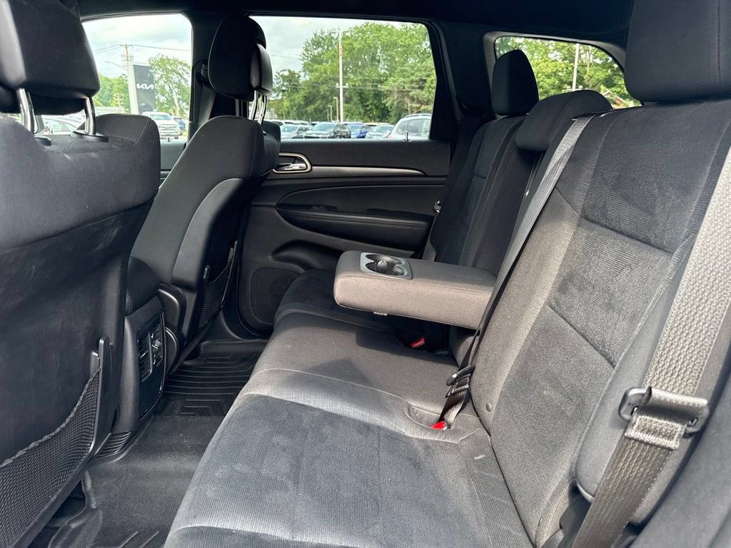 Used 2015 Jeep Grand Cherokee Laredo w/ Quick Order Package 23E AWD/4WD image 13