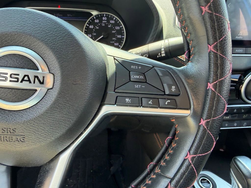Used 2023 Nissan Sentra SR w/ SR Premium Package FWD image 25