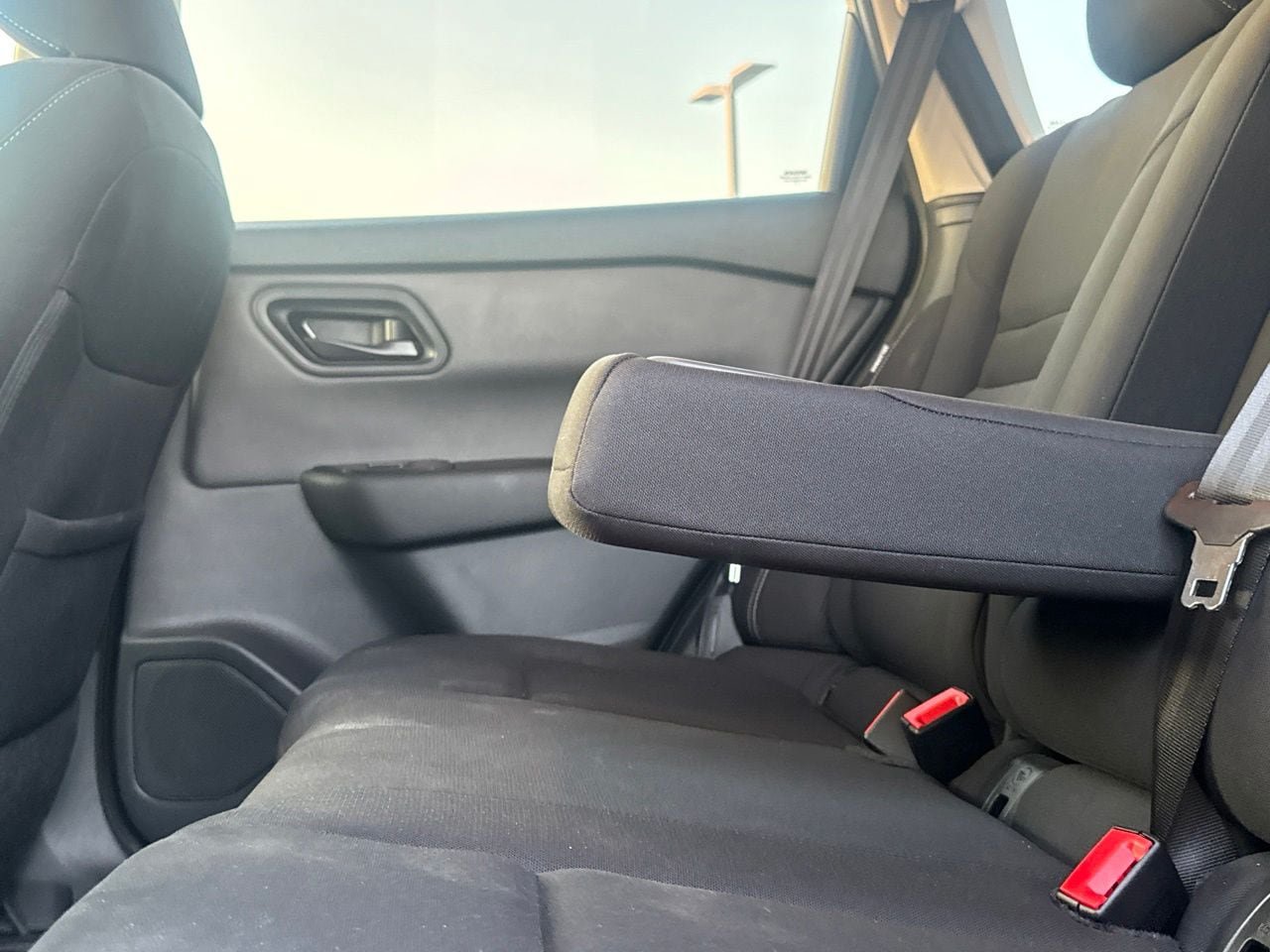 Certified 2024 Nissan Rogue S FWD image 36