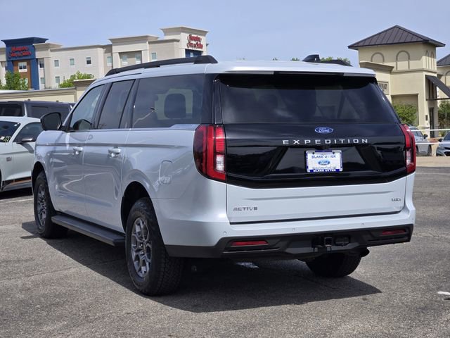Used 2025 Ford Expedition Max Active AWD/4WD image 5