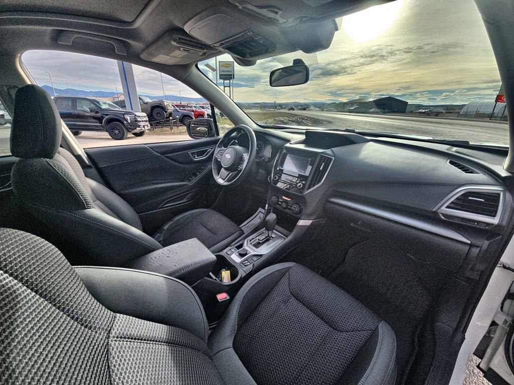 Used 2021 Subaru Forester Premium image 10