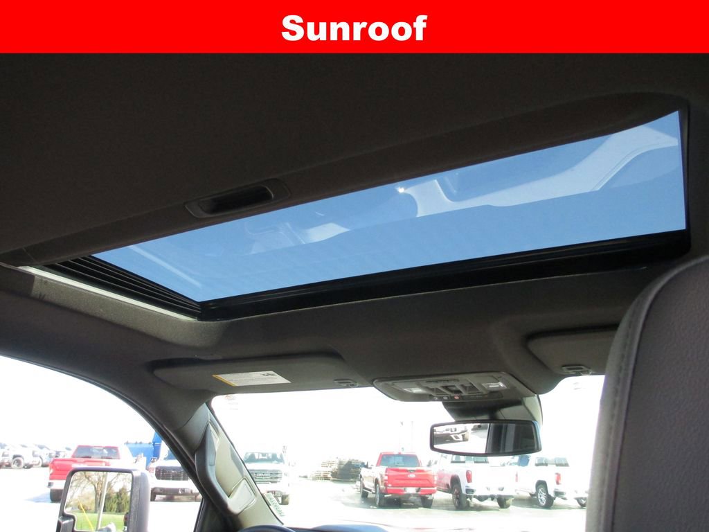 Used 2024 GMC Sierra 2500 SLT w/ SLT Premium Package image 18