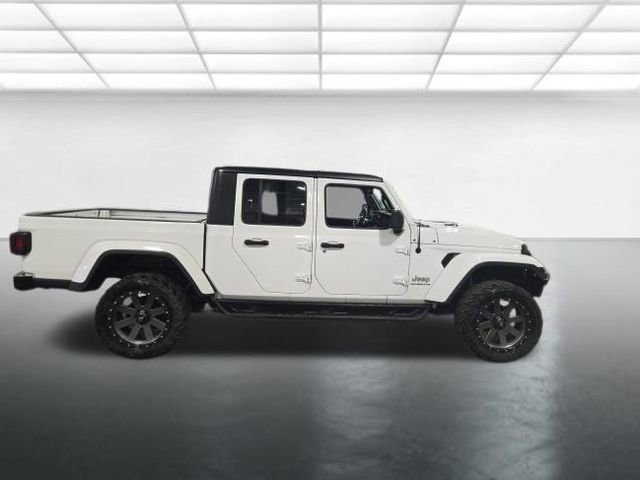Used 2020 Jeep Gladiator Overland w/ Popular Equipment Package image 3