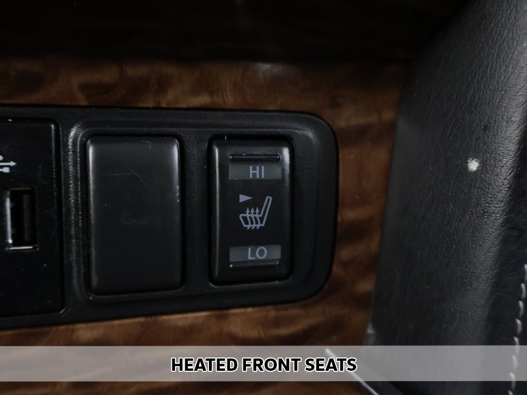 Used 2019 Nissan Armada SV image 6